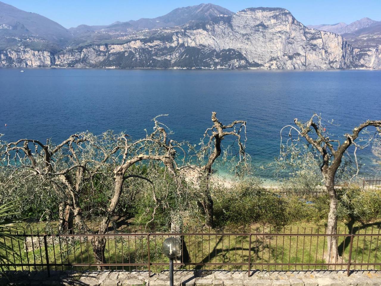 La Virgola Apartments برنزوني سول جاردا المظهر الخارجي الصورة